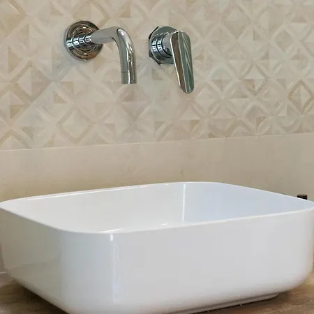 ベッド・アンド・ブレックファスト Le Stanze Di Luna 3*